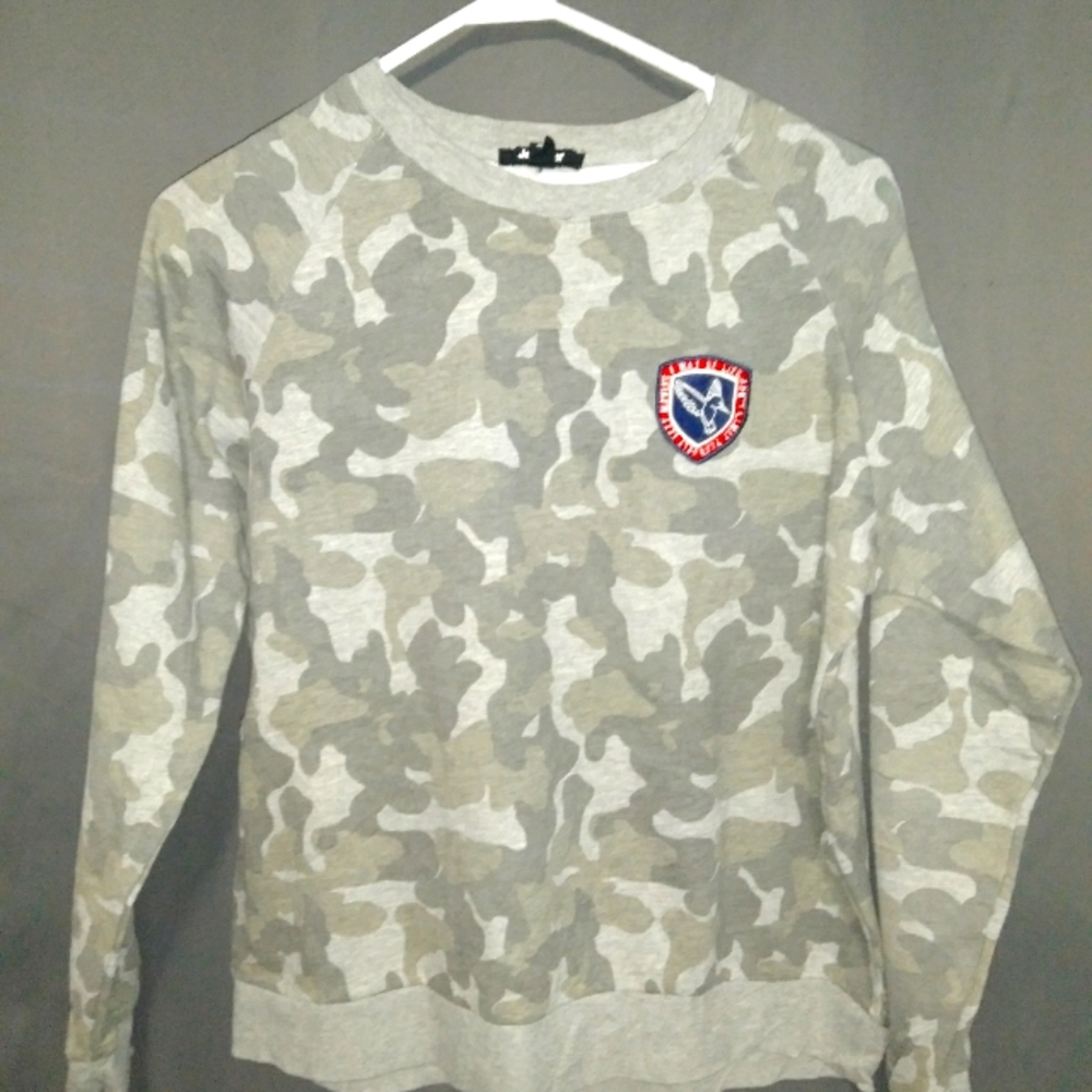 Jennyfer, size L, camo